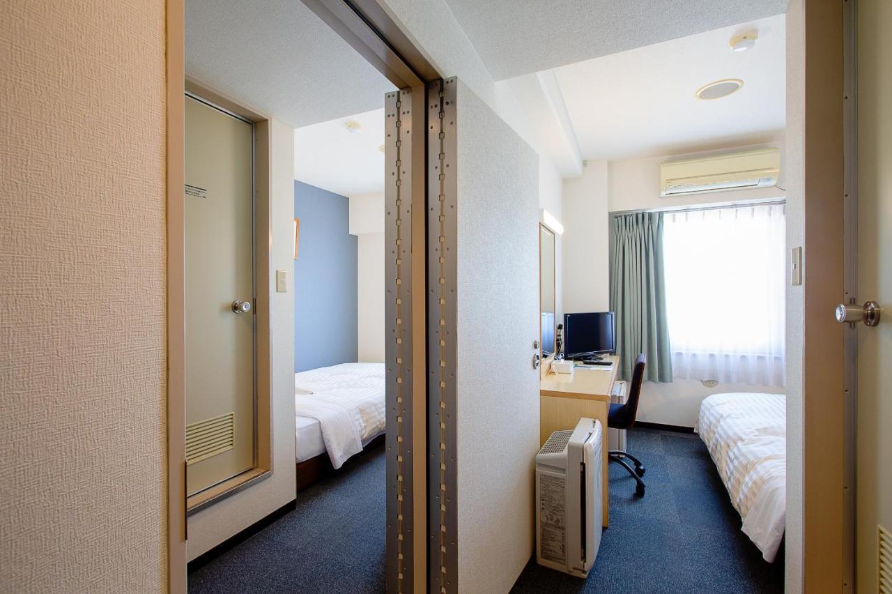 Super Hotel Matsuyama Matsuyama  Buitenkant foto